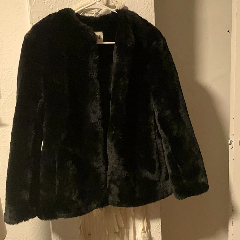 Black Fur Coat GAP Thick and Soft!